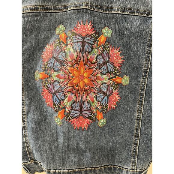 Disney Encanto Decorate Kids Denim Jacket Size M 7/8 - Picture 3 of 6